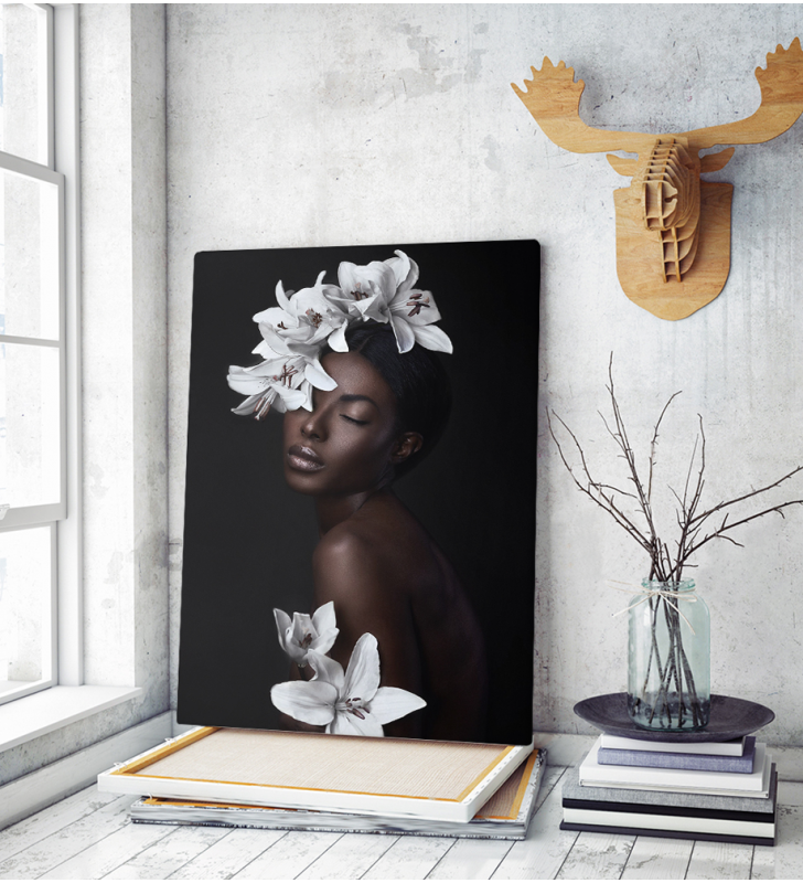 Πίνακας σε Καμβά Romantic Girl White Flowers
