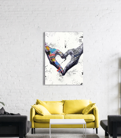 Πίνακας σε Καμβά : Heart Hand Street Graffiti Art