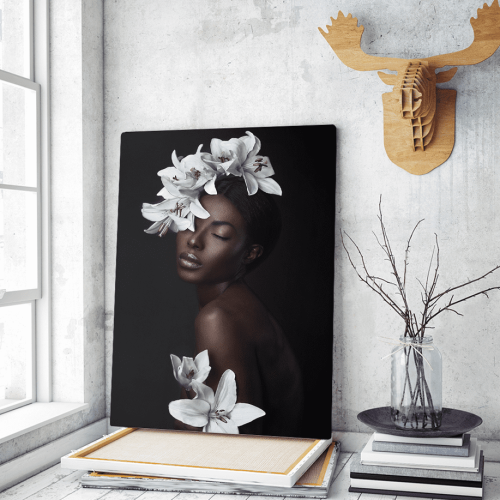 Πίνακας σε Καμβά Romantic Girl White Flowers