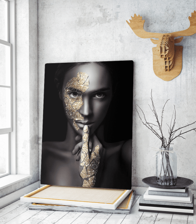 Πίνακας Καμβάς Woman Gold Details
