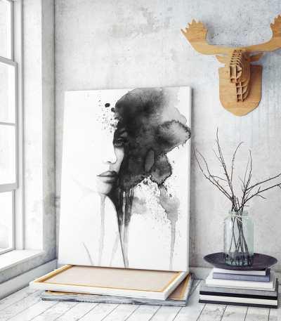 Πίνακας σε Καμβά : Black And White Lady Painting