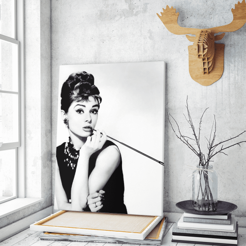Πίνακας σε Καμβά : Audrey Hepburn B&W