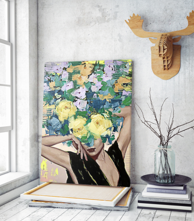 Πίνακας σε Καμβά : Lady With Blue Yellow and Orange Flowers