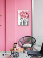 Πίνακας σε Καμβά : Black And White Lady with Blossom