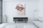 Πίνακας σε Καμβά : Lady With Flowers