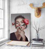 Πίνακας σε Καμβά : Surrealistic Woman Portrait With Flowers