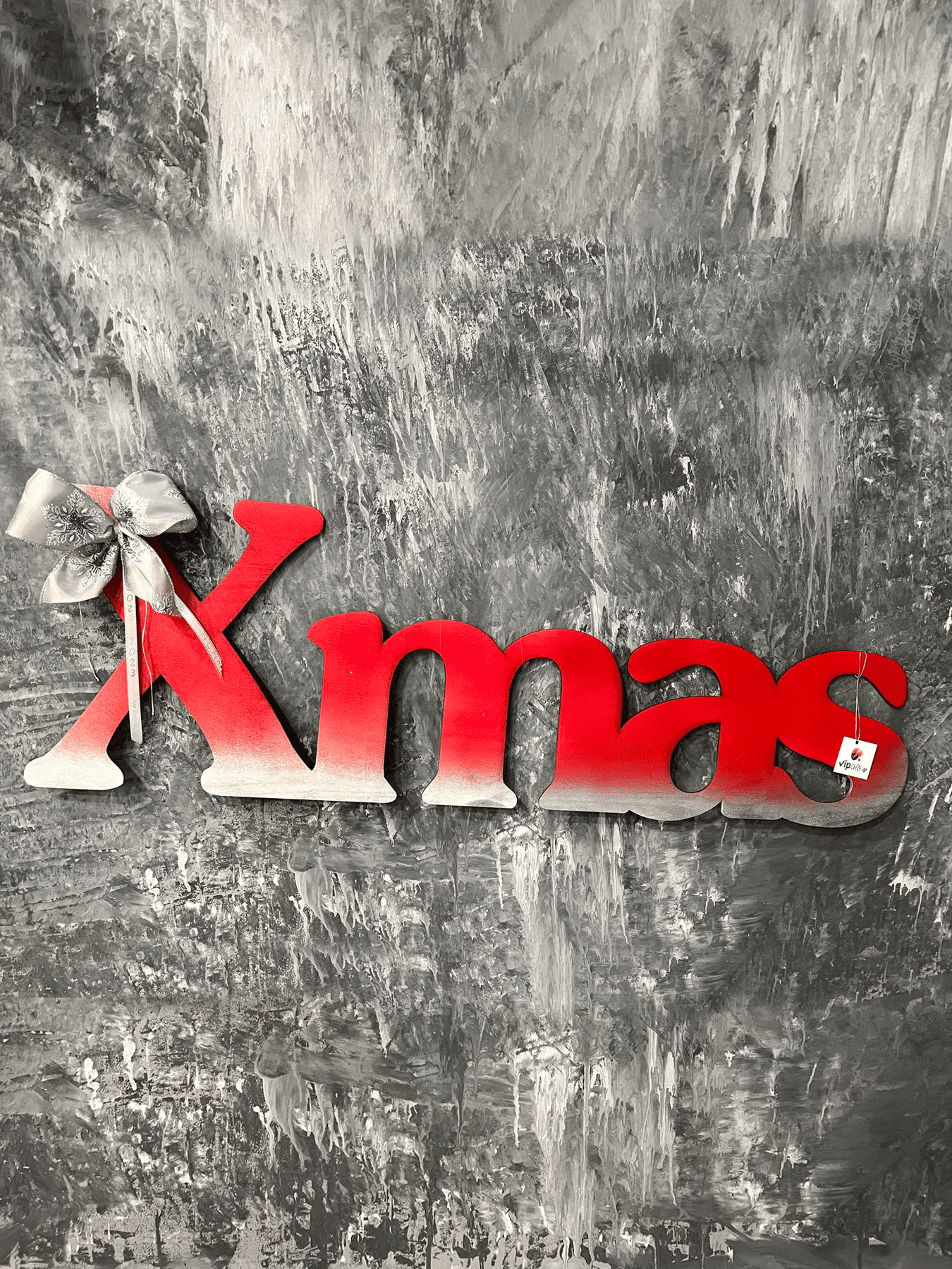 ΞΥΛΙΝΟ XMAS ΧΡΙΣΤΟΥΓΕΝΝΙΑΤΙΚΟ ΣΕ ΚΟΚΚΙΝΟ ΑΣΗΜΙ ΧΡΩΜΑ ΜΕ ΔΙΑΚΟΣΜΗΤΙΚΟΥΣ ΦΙΟΓΚΟΥΣ 90χ30cm