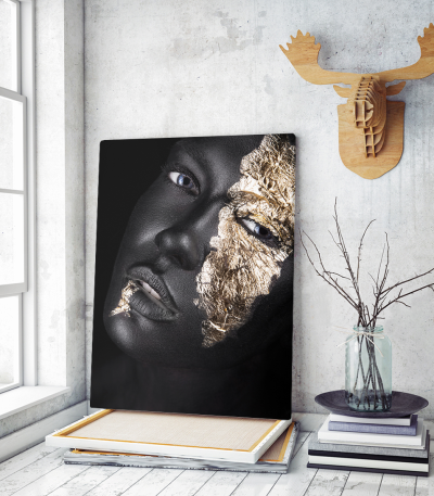 Πίνακας σε Καμβά : woman dark skin gold makeup art 10